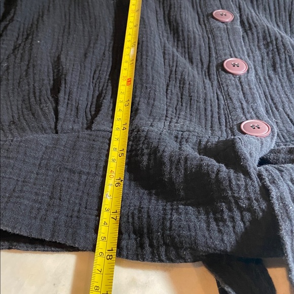 Free People Sunstreaks Black Cotton Gauze Button Front-Tie Shirt XS - Picture 6 of 6